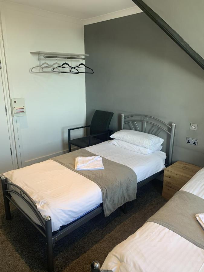 Rock House Bed And Breakfast Maidstone Bagian luar foto