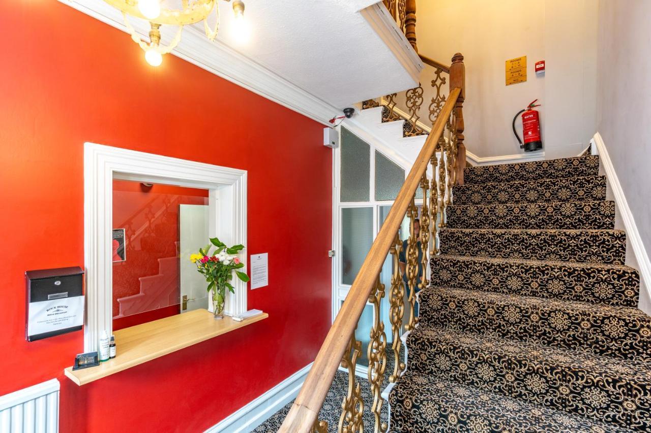 Rock House Bed And Breakfast Maidstone Bagian luar foto
