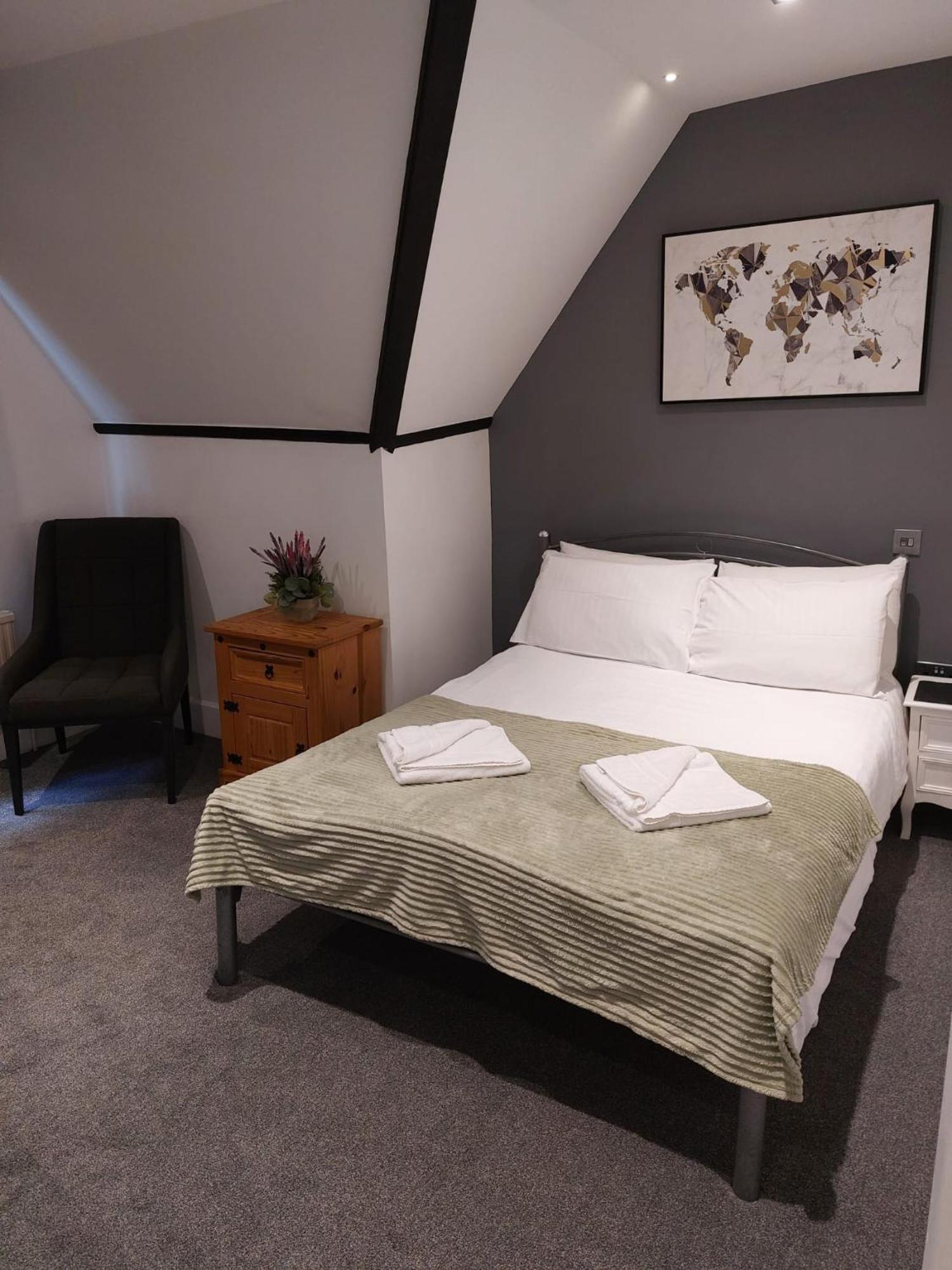 Rock House Bed And Breakfast Maidstone Bagian luar foto