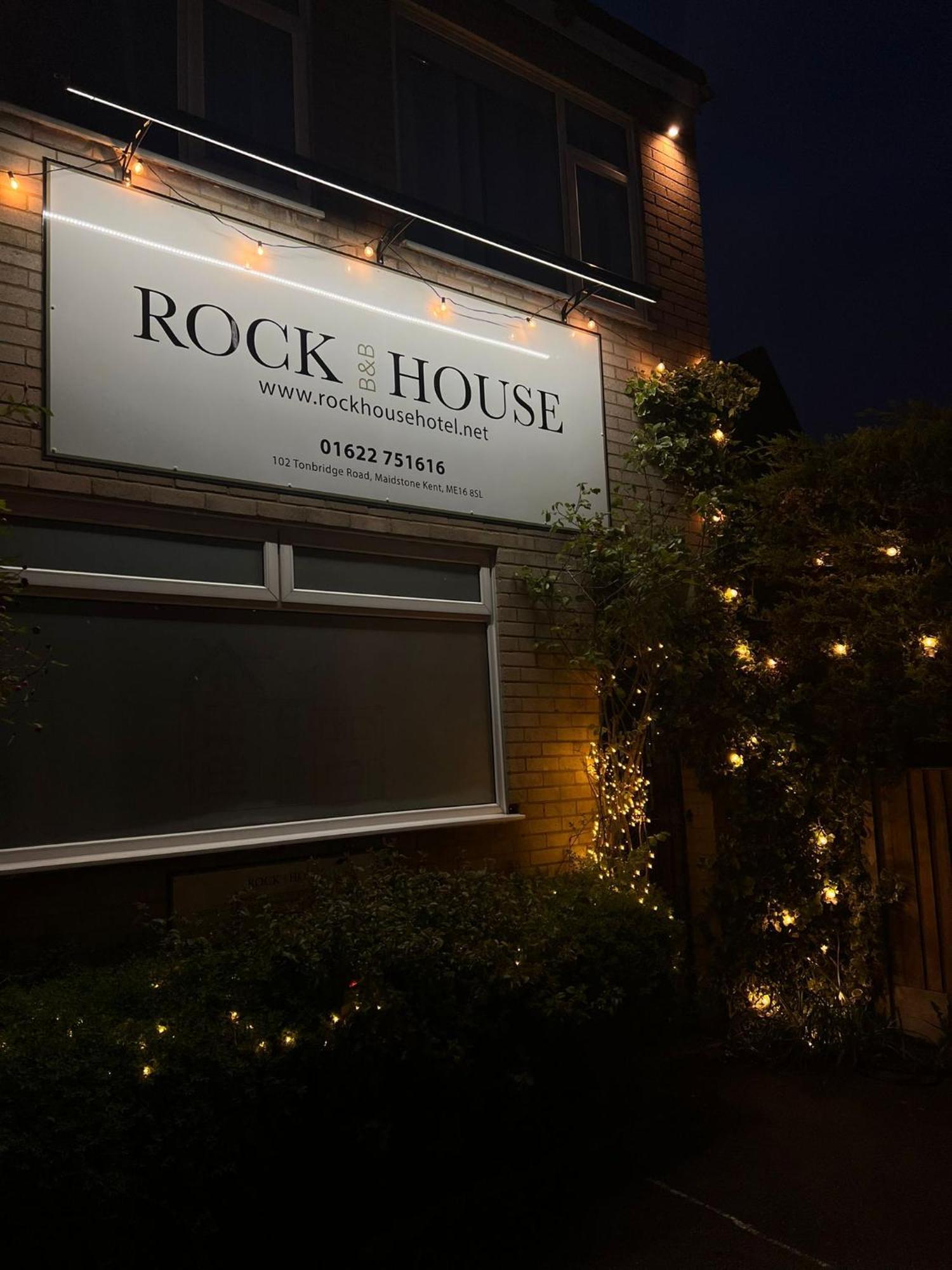 Rock House Bed And Breakfast Maidstone Bagian luar foto